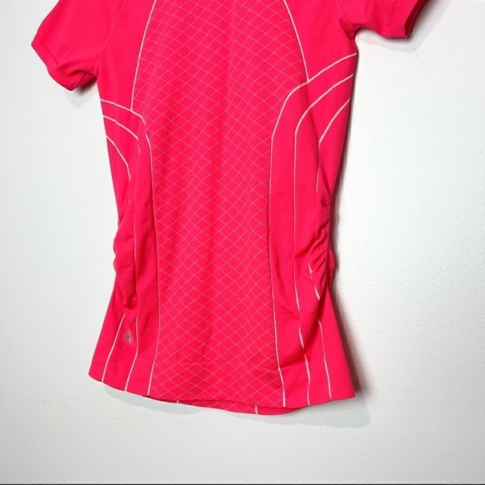 Athleta Finish Fast Line Tee Red It Neon S - Picture 5 of 6